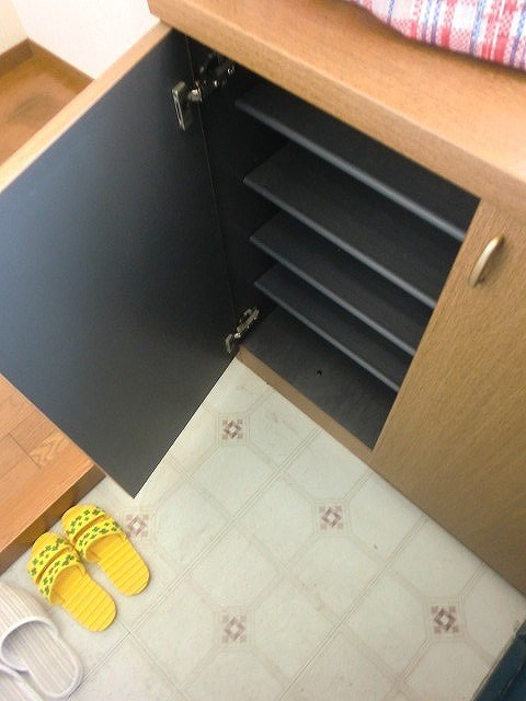 リカーハイツ  玄関