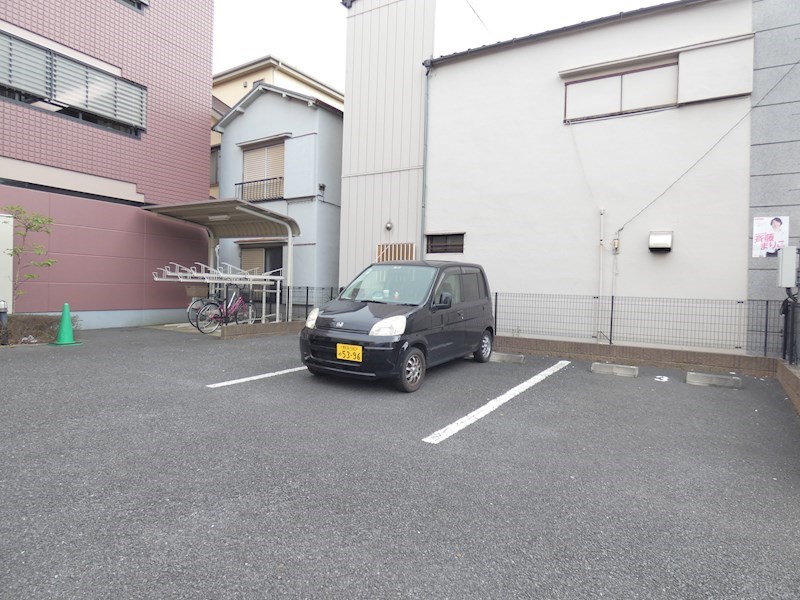 カリーナ その他外観2