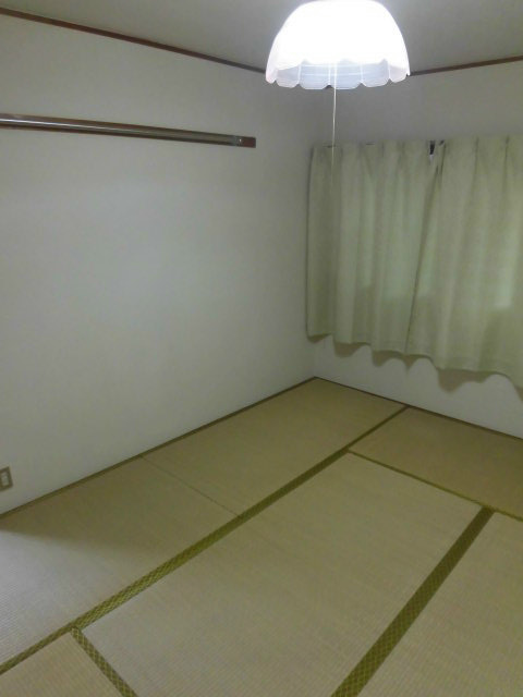 岩井マンション ベッドルーム