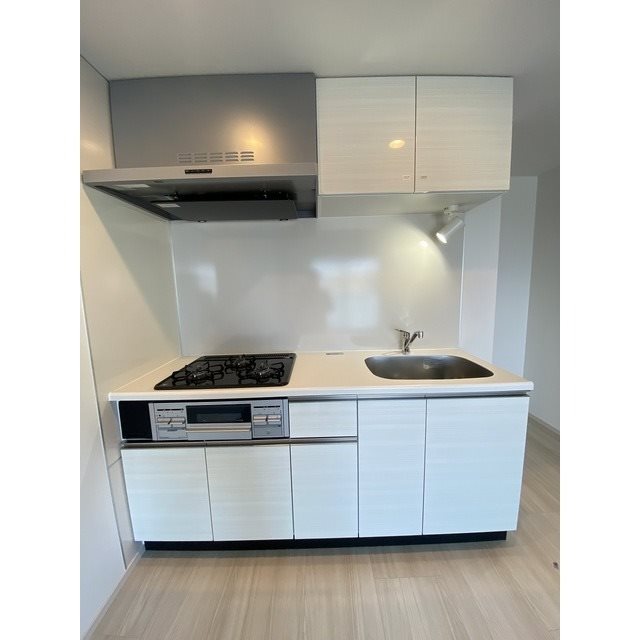 コンフォリア・リヴ千住 キッチン