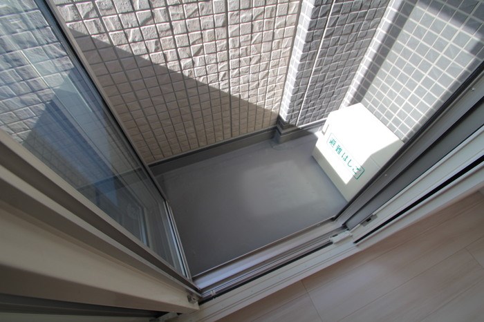 Le brheur eh（ルボヌール　ウアシュ） ベランダ