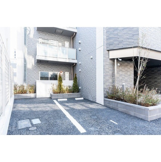 アルファコート町屋 駐車場