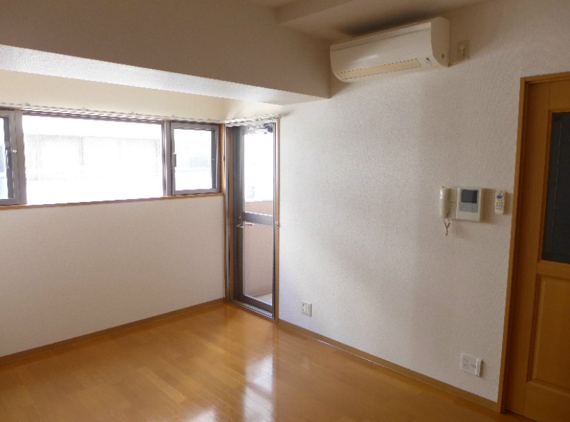 ウィステリア光進苑 リビング