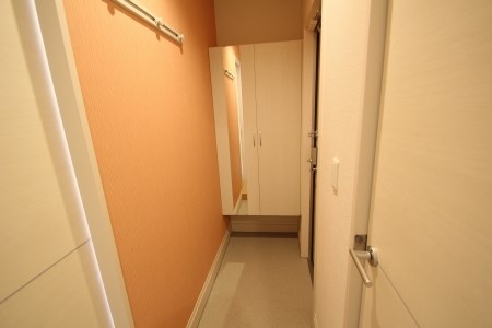 ボンメゾン 玄関