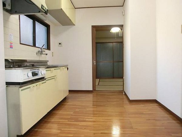 めぞんエル 玄関