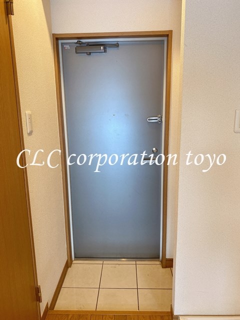 キバサンフラット  玄関