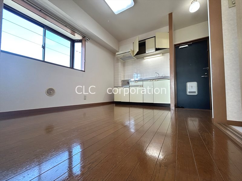 プレンティ リビング