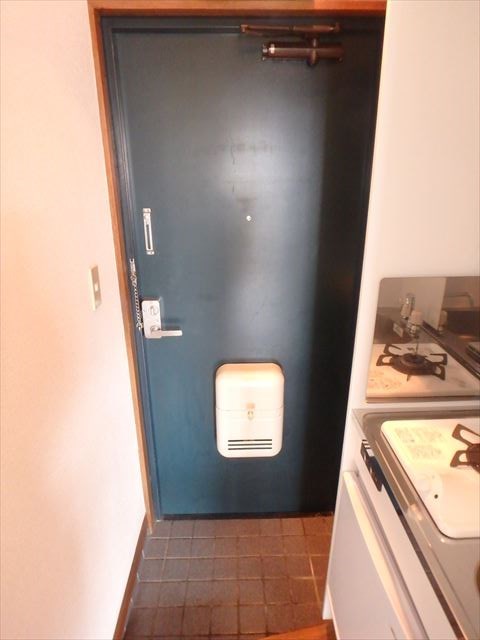 ハウスステージ・マスヨシ 玄関