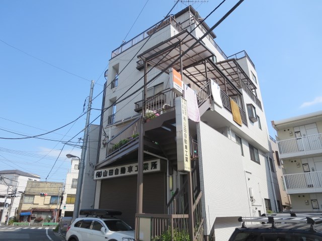 山田マンション   外観