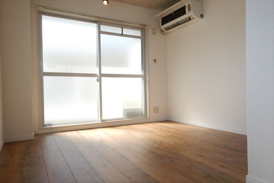 フローラ8 ベッドルーム