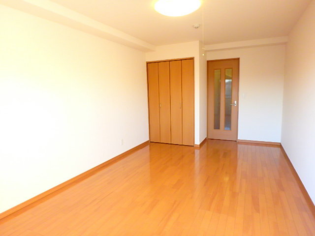 レクエルド・F  リビング