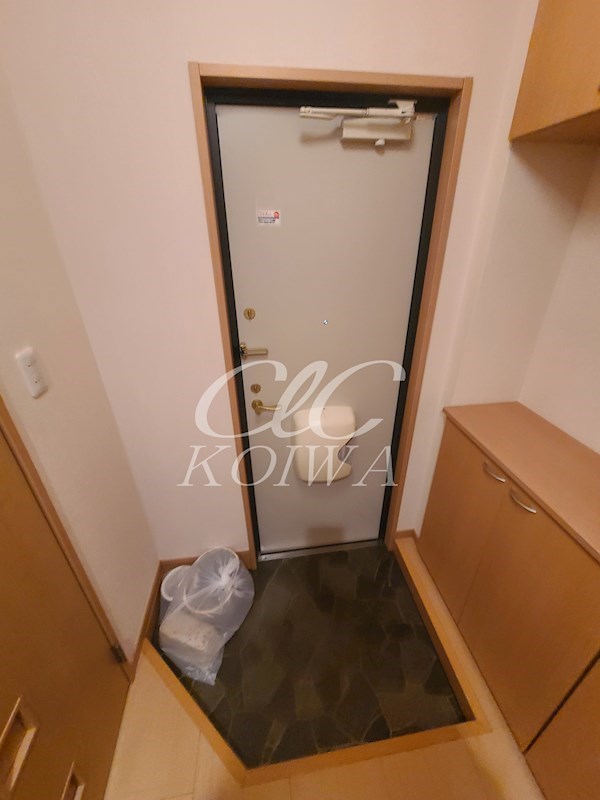 HARRISONS　COAT　SHIMIZU 玄関