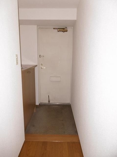 モアステージ一之江 玄関