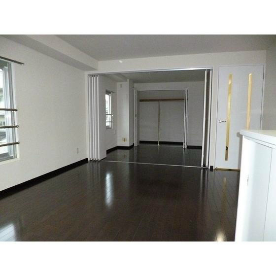 いずみマンション ベッドルーム