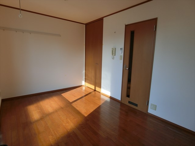 メゾン・クラージュ  ベッドルーム