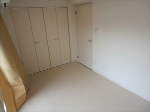 岩井ハイツ ベッドルーム