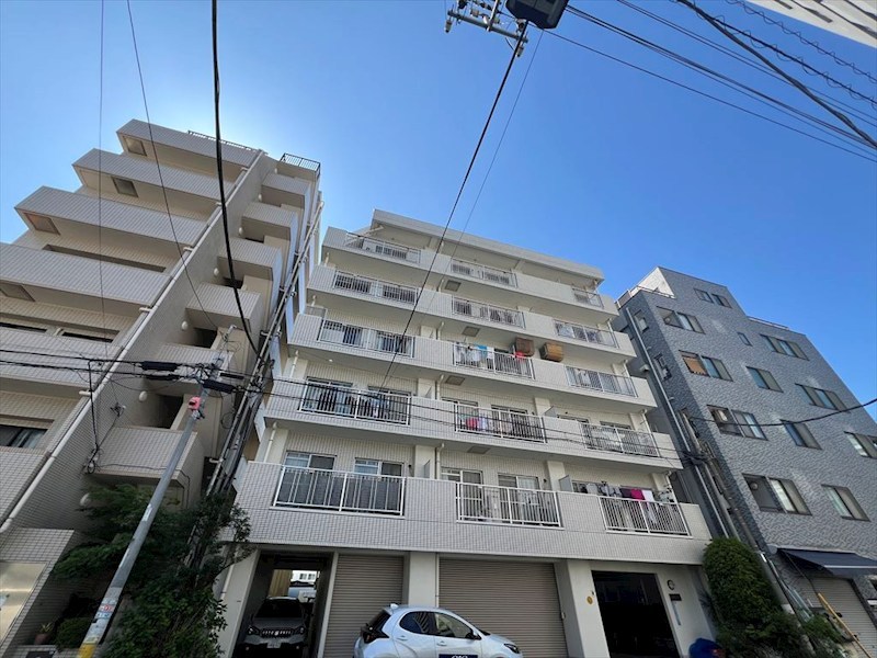 小泉ビル  503号室 外観