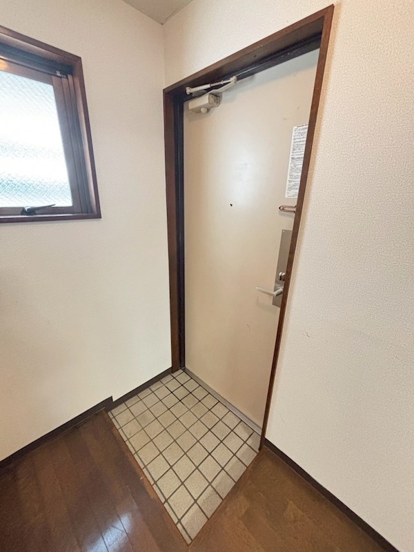 ボギーハイツ 玄関