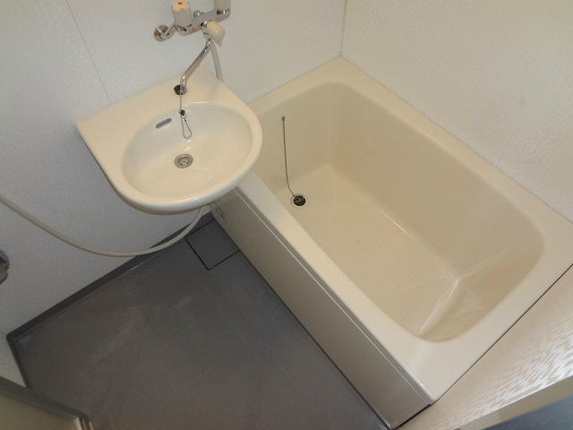 クリスタルコーポ大島 風呂画像