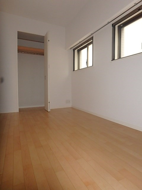 エスティメゾン錦糸町Ⅱ ベッドルーム