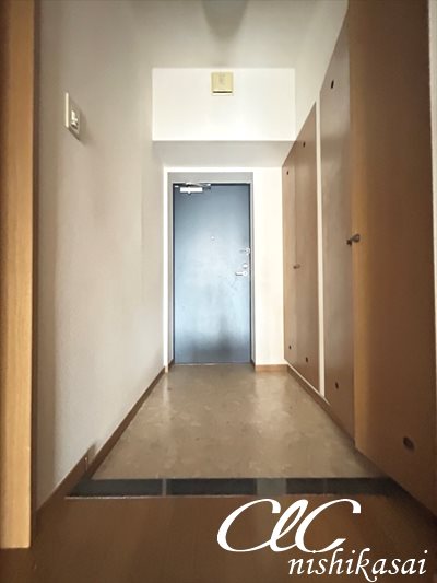 インカウンターマンション 玄関