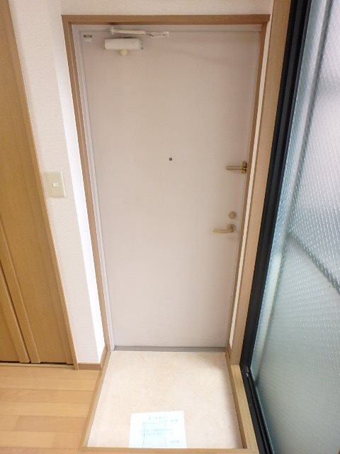ラ・トゥール田端 玄関
