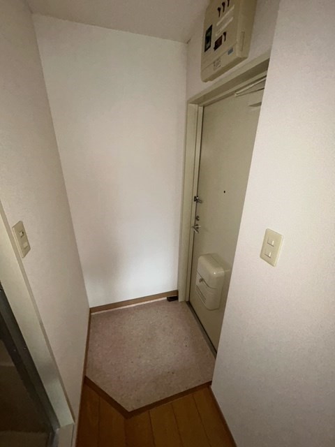 シオンセット    玄関