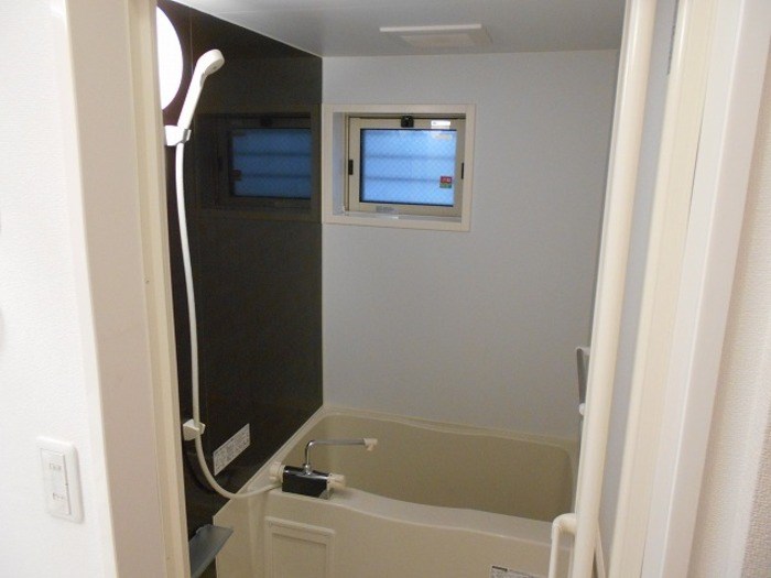 アルファⅢ 風呂画像