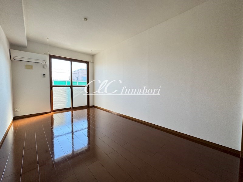 クレストヒカリ リビング