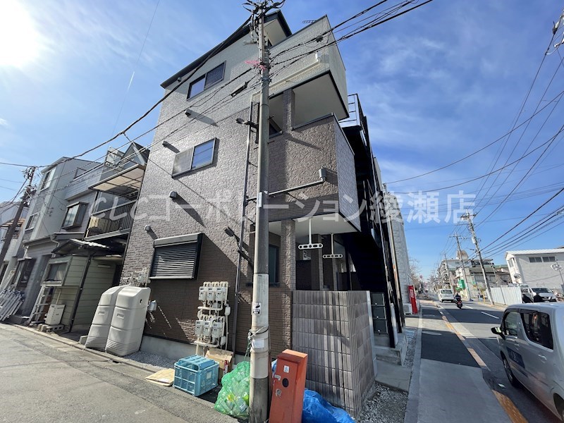 スカーラ・ネーロ  外観