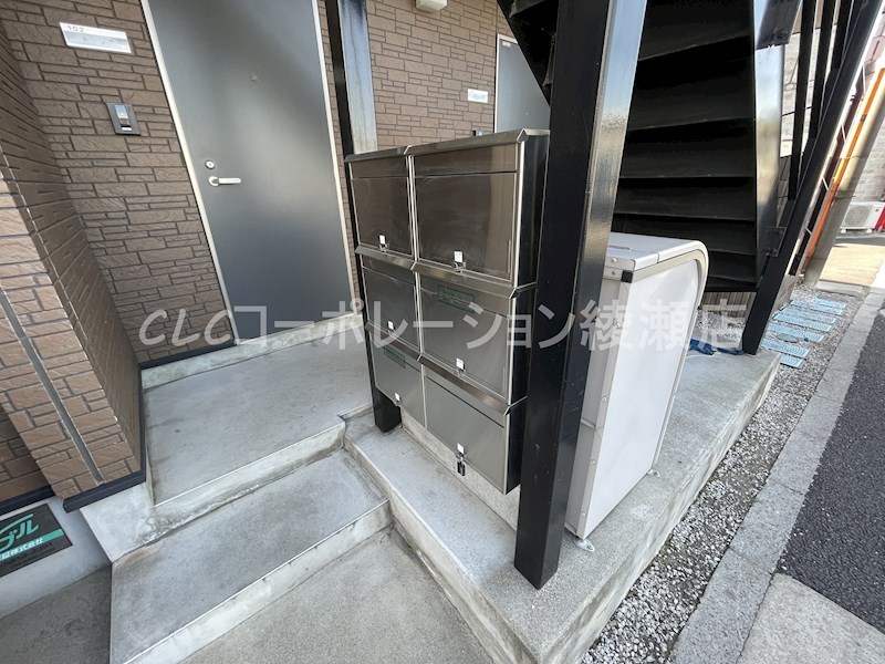 スカーラ・ネーロ  その他9