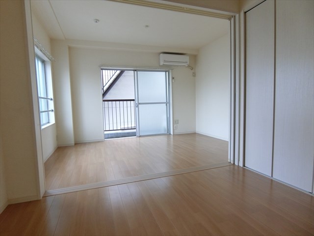 河野マンション（コウノマンション） リビング