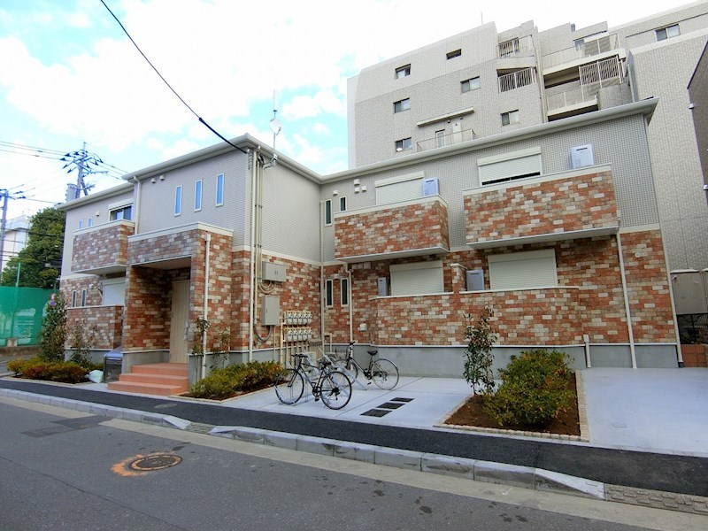 セイ　ブロッサム  101号室 外観