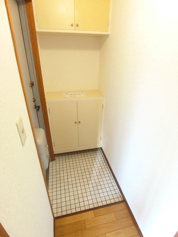 サンライズ泉 玄関