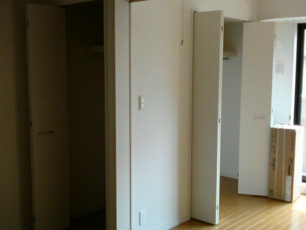 ラポール西大島イースト 玄関