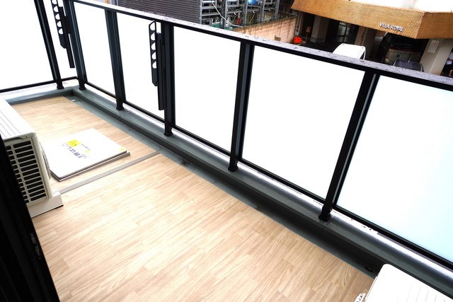 アヴァンカーサ町屋 ベランダ