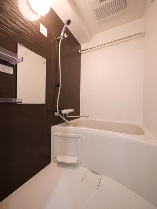 ペアパレス六町2号館 風呂画像