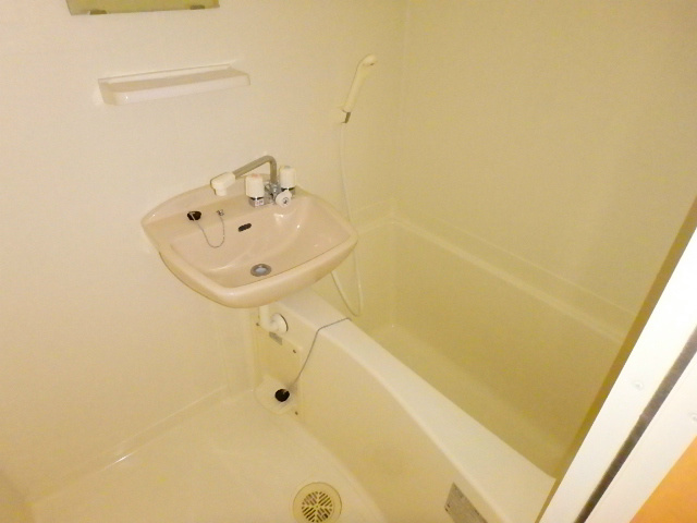 エスペラールⅡ   風呂画像