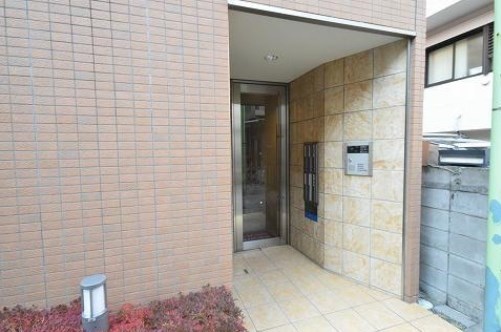 フォレストハイム  エントランス