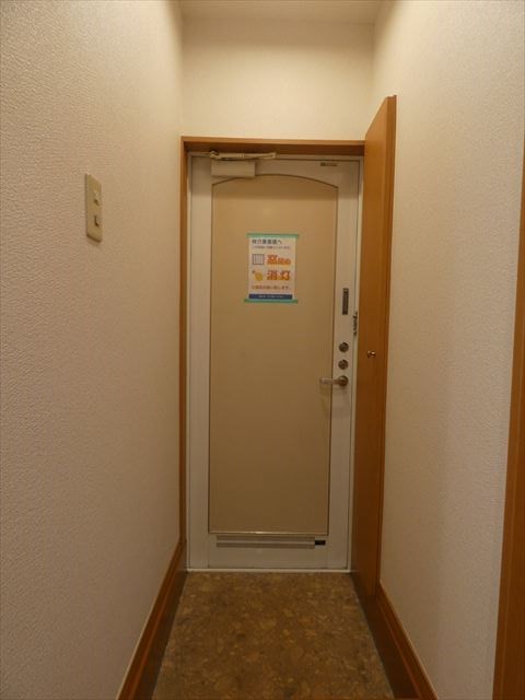 エスパーダ堀切菖蒲園 玄関