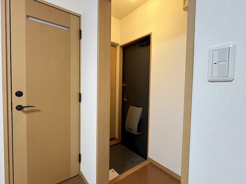 カーサ・ピアチェーレ 玄関