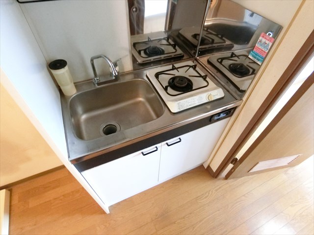 グランエスポワール   キッチン