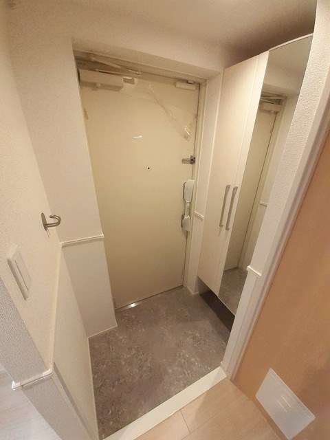 メゾン　ド　ルビアン  玄関