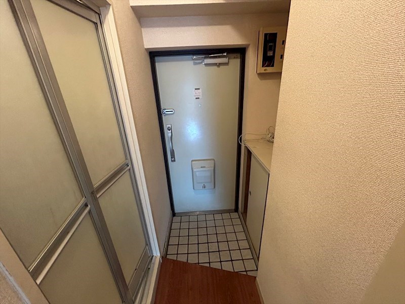 ライオンズマンション三宿 玄関