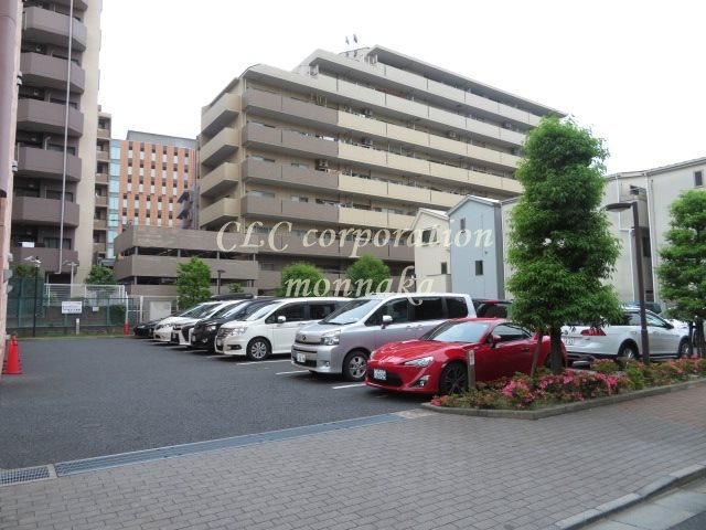 セレリーオ・ニッコー 駐車場