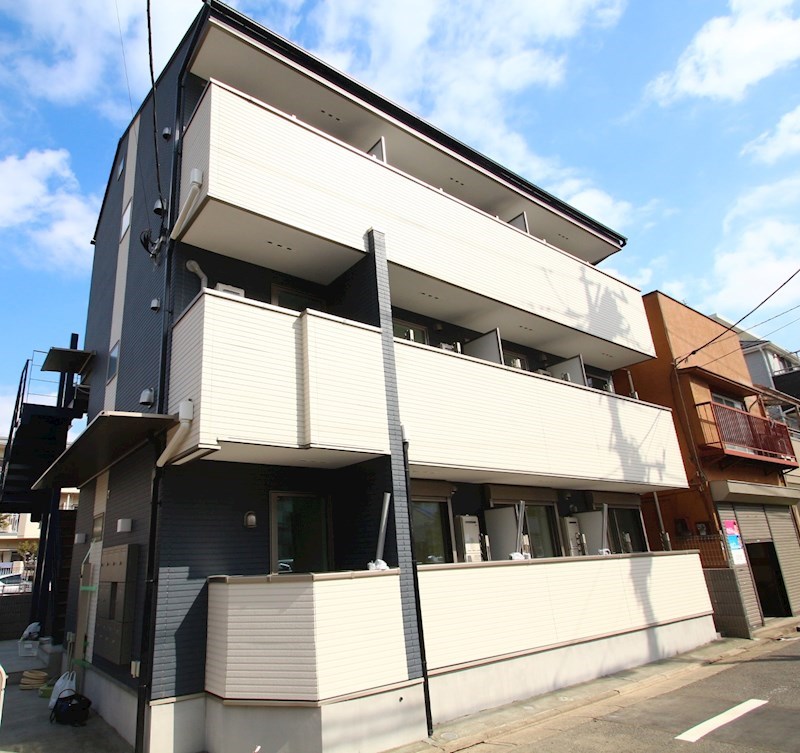 Charlotte　Tea  103号室 外観