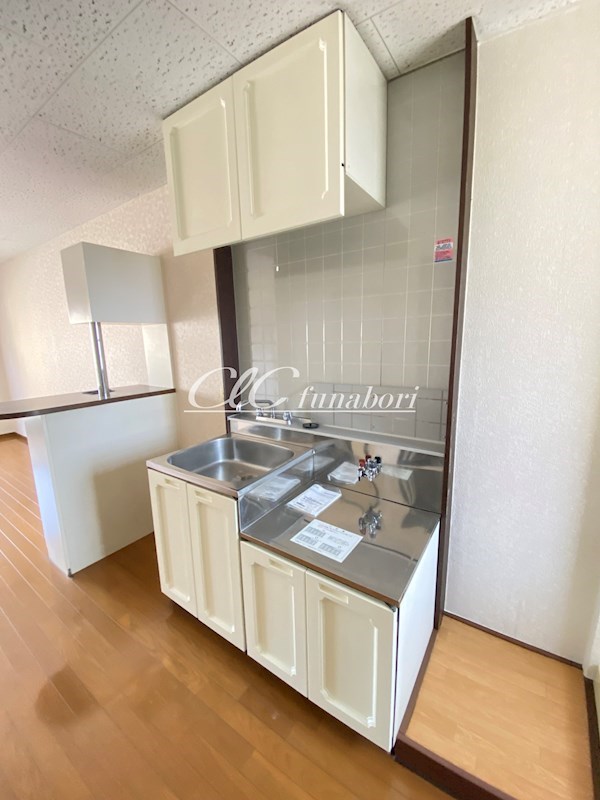 クレセントリヴェール キッチン