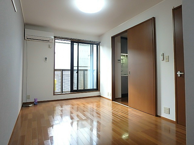 ハナハイム リビング