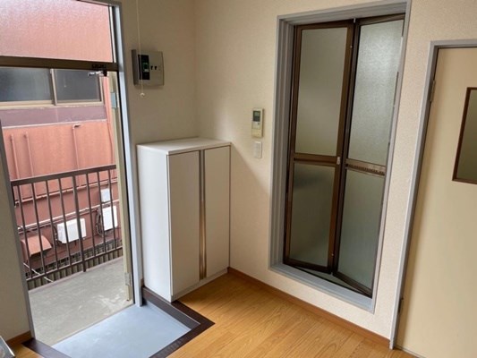 第二ヒルズハウス 玄関