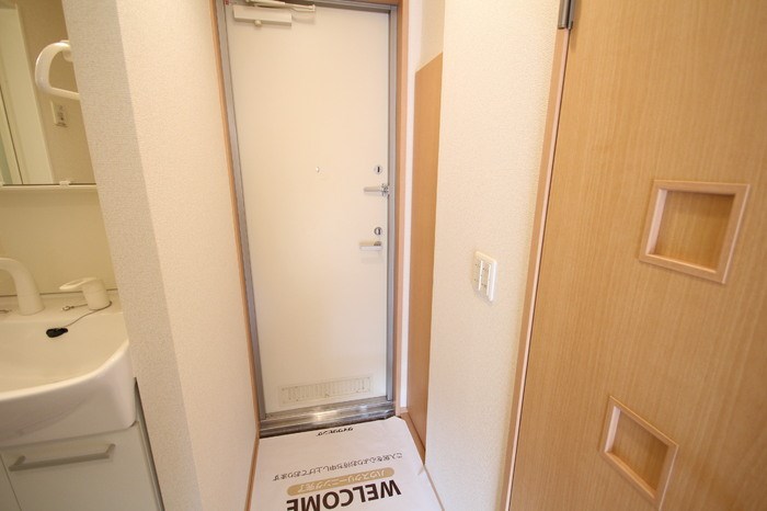 Sunmall Yuugi V 玄関